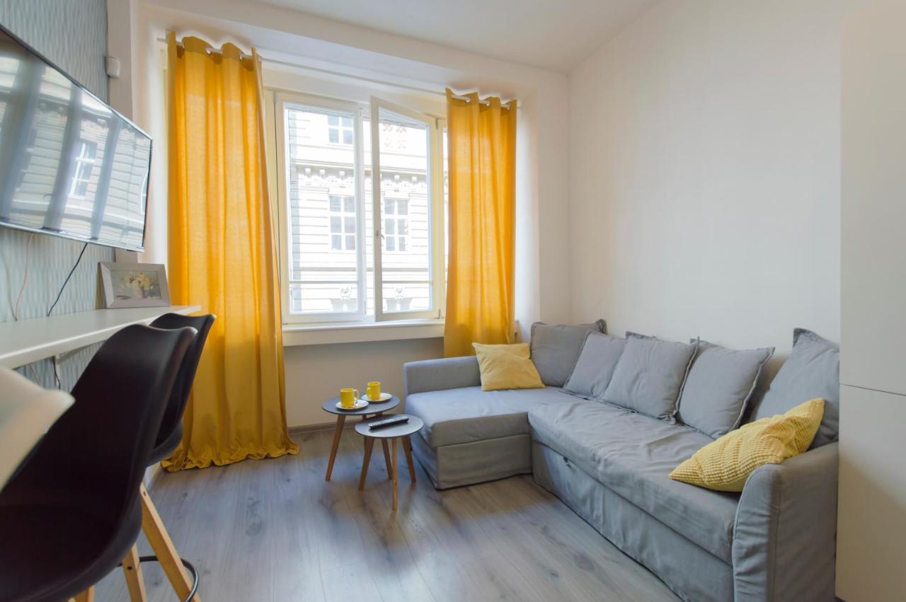 Apartment U Pujcovny 6 Prague Exterior photo